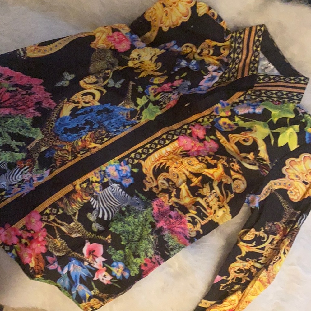 European design button up shirt